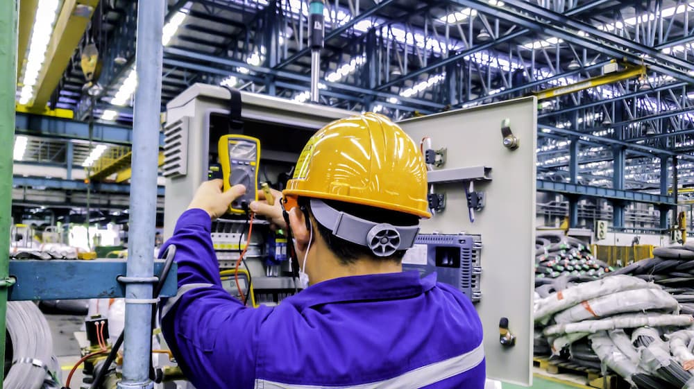 Industrial Electrician